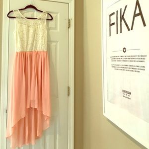 STUDIO Y Cream Lace and Flowy Dress M